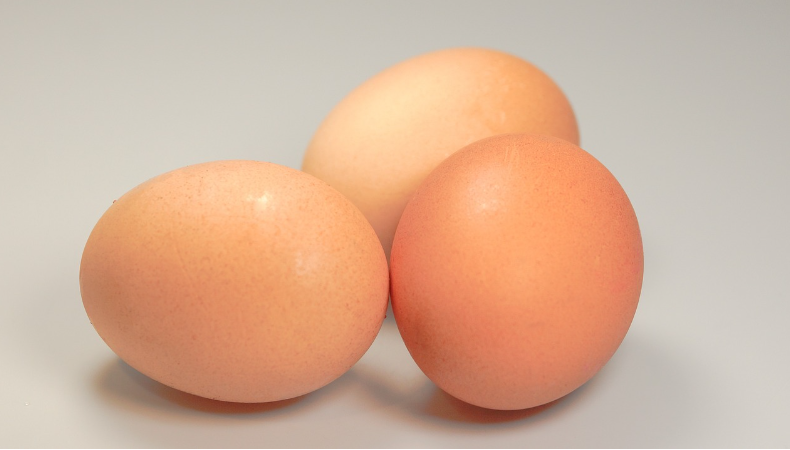 Chicken Eggs, All Natural, Farm Raised, Free Range, Non-GMO